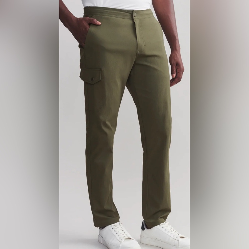 Rhône Boathouse Cargo Men's Green Pants - NWT - Size XL